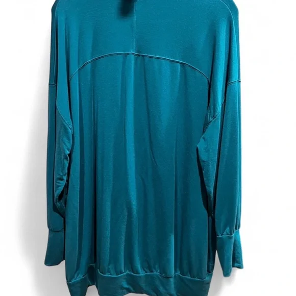 Fabletics Teal Women’s Jody Mock Neck - Picture 3 of 6